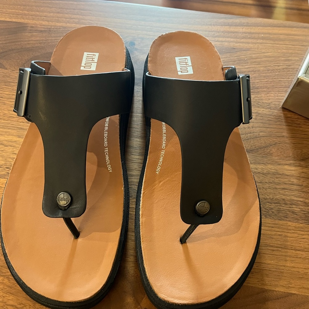 Fitflop Gen FF Leather Toe Post Sandals